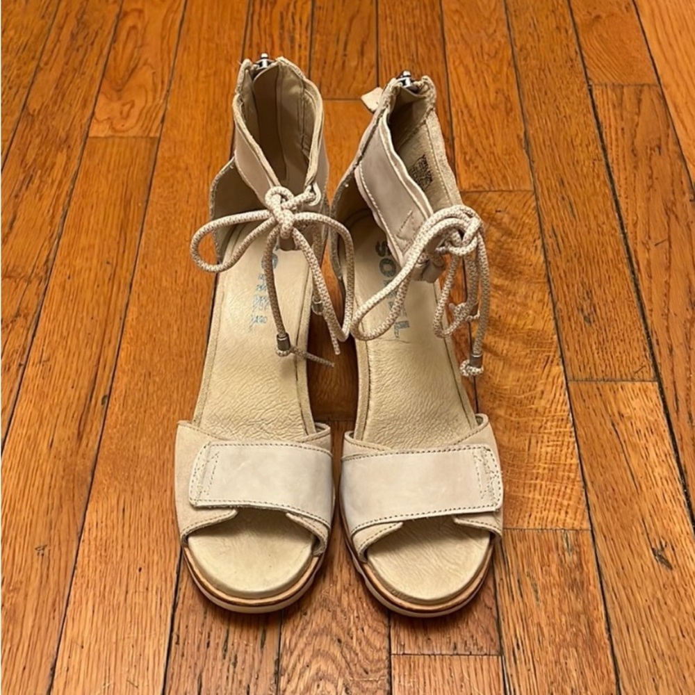 Sorel sandals - Joanie cuff wedges